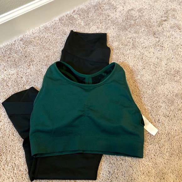 ❌SOLD❌ NWOT {Zella} camo sports bra - Picture 6 of 7